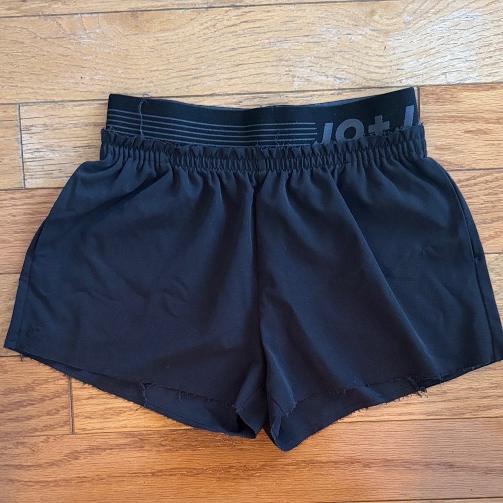 CH MEDIUM JO & JAX DANCE SHORTS HIP HOP JAZZ ATHLETIC RAW EDGE HEM ELASTIC WAIST
